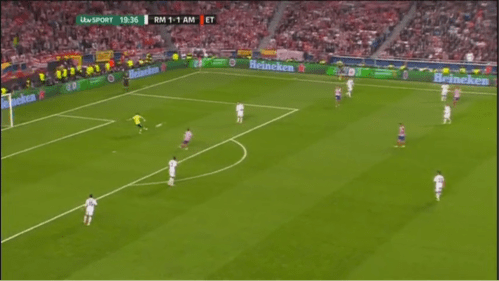 4 rojiblancos dans le dernier tiers quand Casillas dégage