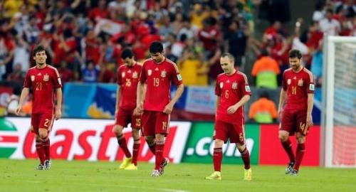 Le contingent espagnol tête basse, la Roja rentre à la maison dès le premier tour. 